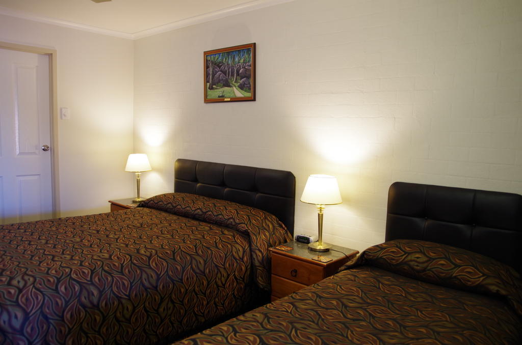 Stannum Lodge Motor Inn Stanthorpe Habitación foto
