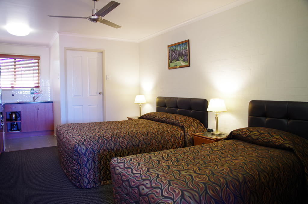 Stannum Lodge Motor Inn Stanthorpe Habitación foto